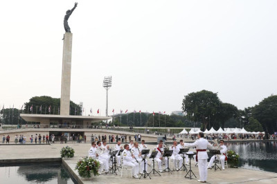 Royal Marines Band Asal Inggris Hibur Warga Untuk Meriahkan HUT Jakarta
