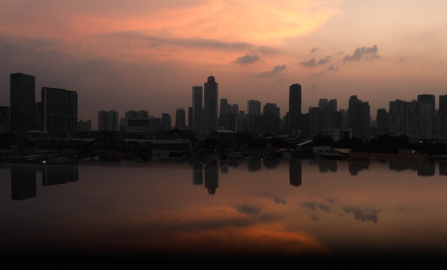 DPR Scrutinizes Indonesia's 2026 Economic Growth Target