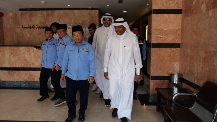 Wamenhaj Arab Saudi Kunjungi PPIH, Sampaikan Apresiasi dan Catatan Haji 2025