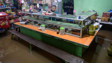 Banjir Akibat Luapan Kali Sabi di Tangerang