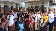 Wamen BUMN Kunjungi Nasabah PNM Mekaar di Desa Ulian Bali