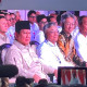 Momen Prabowo Kaget Lihat Tommy Winata saat Peresmian Pabrik Baterai di Karawang