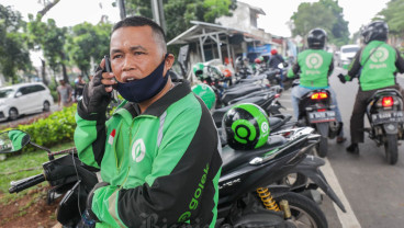 Rencana Tarif Ojol Naik 8%-15%: Driver Girang, Konsumen Meradang