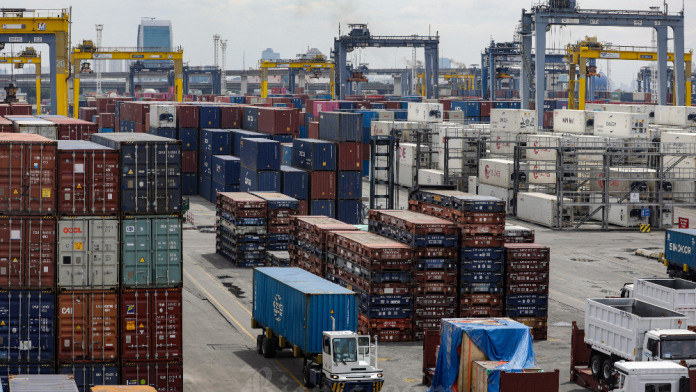 BPS: Impor RI Naik 5,45% hingga Mei 2025 Ditopang Barang Modal