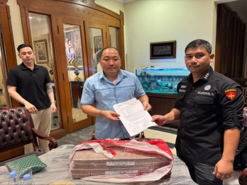 Kejagung Sita Uang Rp2 Miliar dari Bos Sritex Iwan Kurniawan Lukminto!