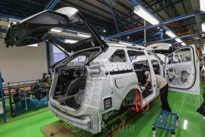 Erajaya Active Lifestyle Bersama XPENG Resmikan Perakitan Kendaraan Listrik Pertamanya di Indonesia