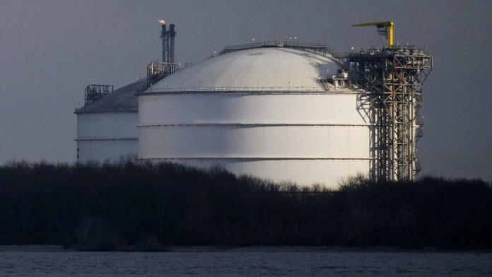 ESDM Tegaskan Impor Gas untuk Industri Belum Mendesak