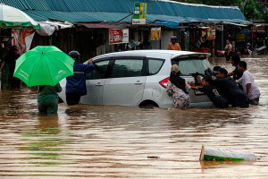 Sejumlah Jalan di Batam Terendam Banjir