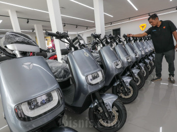 Siap-siap! Wamenperin Sebut Subsidi Motor Listrik Meluncur Agustus 2025