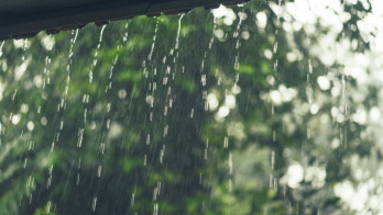BMKG: Monsun Australia Picu Kemarau, Suhu Dingin, dan Hujan lebat