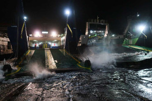 Pencarian Korban KMP Tunu Pratama Jaya Yang Tenggelam di Selat Bali