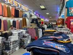 Produk Tekstil hingga Agro China Serbu Pasar RI Jelang Tarif Trump Berlaku