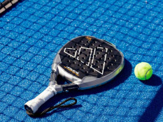 Daftar Harga Sewa Lapangan Padel yang Sedang Ngetren, Minat?