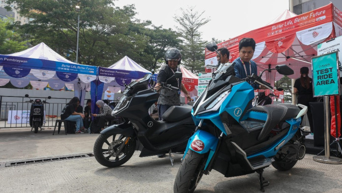 Siasat Alva Grup Indika (INDY) Hadapi Tantangan Adopsi EV di Indonesia