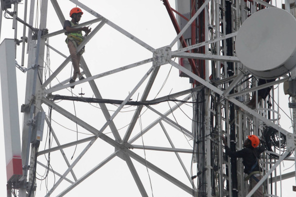Prospek Emiten Menara Grup Djarum (TOWR) di Balik Sederet Aksi Korporasi