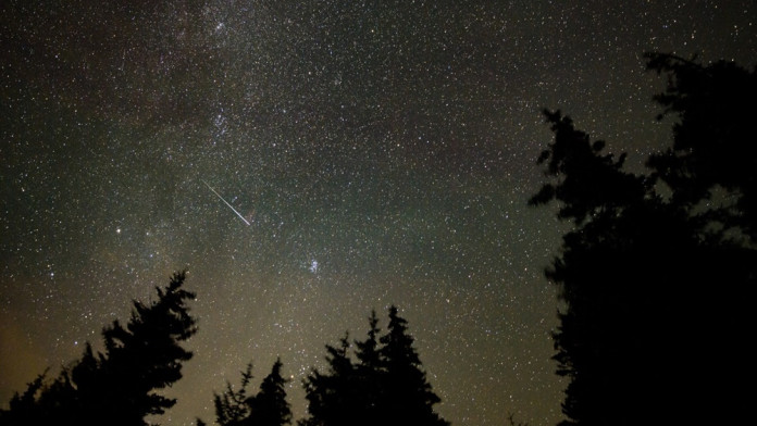 Ragam Fenomena Alam pada Juli 2025: Tiga Kali Hujan Meteor hingga Muncul Buck Moon