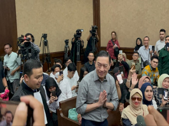 Surat Tuntutan Tom Lembong di Kasus Impor Gula Capai 1.091 Halaman!