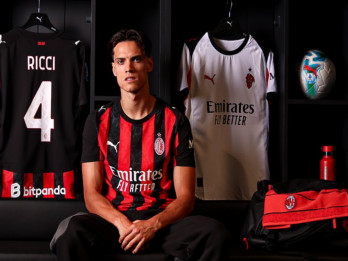 Gunakan Nomor Punggung 4, Samuele Ricci Resmi Berseragam AC Milan