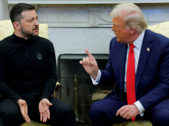 Trump dan Zelenskiy Diskusi Bahas Senjata saat Serangan Rusia Meningkat