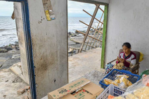 Sejumlah Rumah Warga di Jembrana Bali Rusak Akibat Abrasi