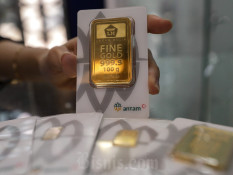 Harga Emas Antam Hari Ini Naik Tipis, Dibanderol Rp1.908.000 per Gram