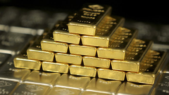Harga Emas Bertahan di Level Tinggi, Analis: Peluang Kenaikan Masih Terbuka