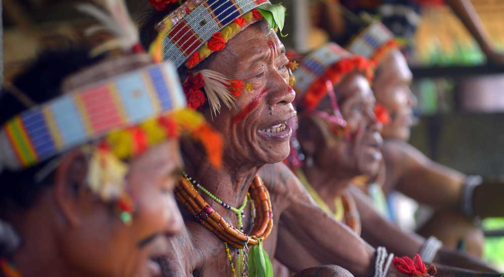 Upacara Adat Memperingati Kematian (kamateijat) di Mentawai