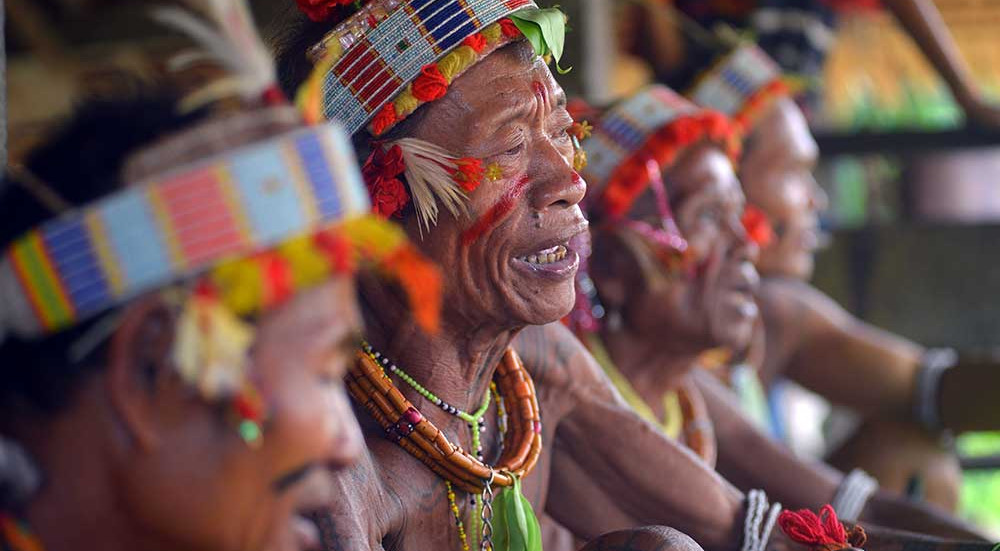 Upacara Adat Memperingati Kematian (kamateijat) di Mentawai