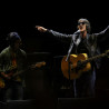 Oasis Nyanyikan Live Forever sebagai Tribute Kematian Diogo Jota