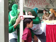 Ini Alasan Pria Lebih Tinggi daripada Perempuan