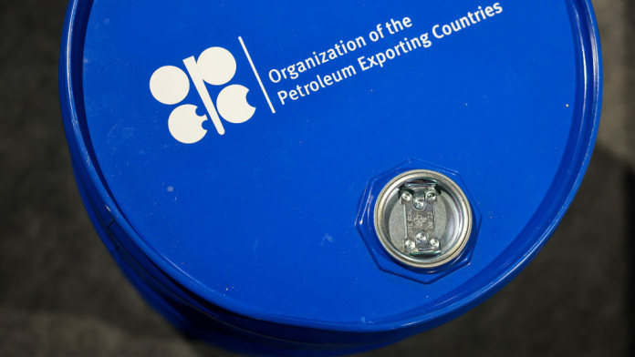 OPEC+ Sepakat Genjot Produksi Minyak Mentah Mulai Agustus