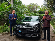 Kedubes Prancis Resmi Pakai Citroen E-C4 Rp1,2 Miliar untuk Mobil Dinas