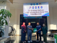 Bank NTB Syariah Salurkan Bantuan CSR untuk Korban Banjir di Mataram