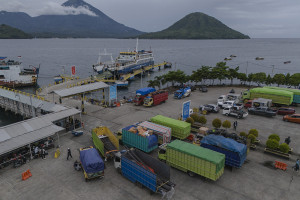 Perkuat Efisiensi Distribusi Logistik Antarwilayah