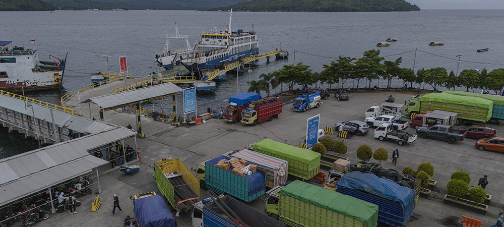 Perkuat Efisiensi Distribusi Logistik Antarwilayah
