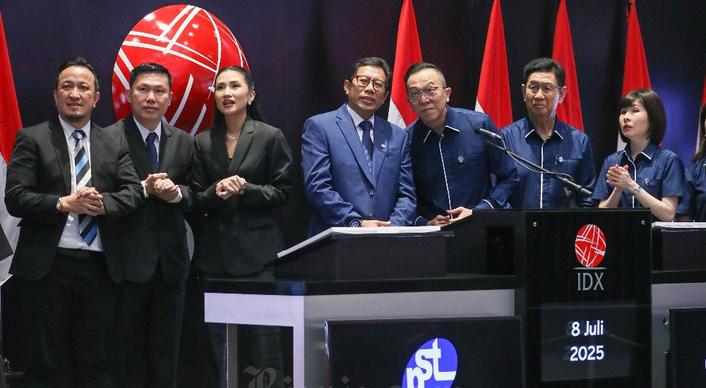 Pencatatan Perdana SahamPSAT dan ASPR