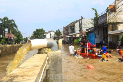 Banjir Akibat Curah Hujan dan Drainase Buruk di Tangerang