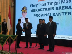 Deden Apriandhi Resmi Dilantik Jadi Sekda Provinsi Banten