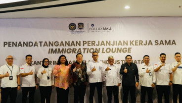 Imigrasi Batam Buka Immigration Lounge di Pollux Mall Batam Center