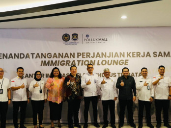 Imigrasi Batam Buka Immigration Lounge di Pollux Mall Batam Center