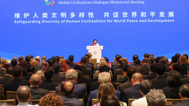 Megawati bicara dalam Dialog Peradaban Global