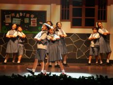 Tiket 15 Pertunjukan Musikal Petualangan Sherina Ludes Terjual