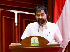 Pabrik Karet Remah Pertama Resmi Beroperasi, Mualem Sebut Aceh Telah Aman untuk Investasi