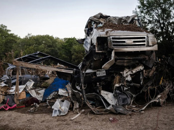 Respon Bencana, Trump Kunjungi Lokasi Banjir Bandang di Texas AS