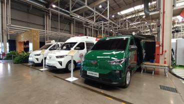 Wuling Luncurkan Van Listrik Mitra EV, Segini Harganya