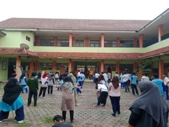 Sekolah Swasta di Cirebon Bertahan Hanya dengan 11 Siswa Baru