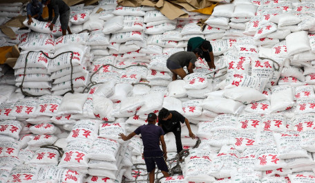 Mentan Amran Targetkan Indonesia Swasembada Gula Putih Dua Tahun ke Depan