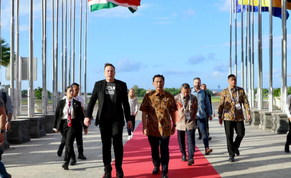 Elon Musk Batasi Warga Indonesia Akses Internet Starlink, Kapasitas Habis