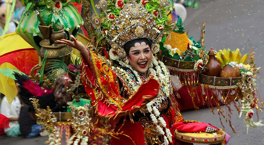 Parade Kostum dalam Banyuwangi Ethno Carnival (BEC)