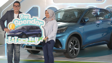 Penyerahan Hadiah Utama Program Loyalitas Pelanggan Eat Shop Fly 2025